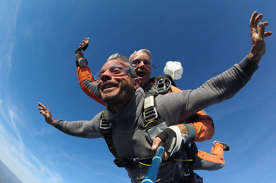 Baptême de saut en parachute - Fly attitude - Vimory (45)