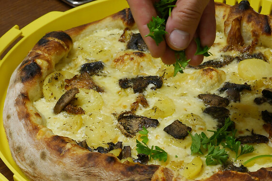 Cours de cuisine sur la pizza artisanale à Clermont-Ferrand
