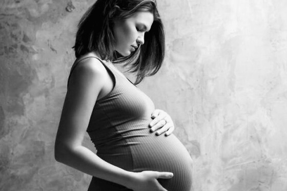 Shooting photo grossesse à Asnières-sur-Seine (92) - Tarif solo