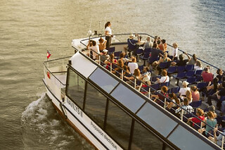 Croisière commentée avec Les Bateaux Lyonnais (69) - Cap Presqu'île - Adulte, créneaux de 11h15, 14h15, 16h45