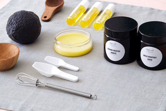 Atelier baume corps et stick à lèvres à Annecy (74)