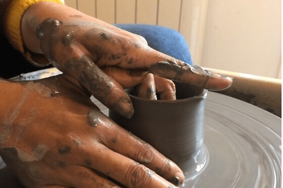 Atelier d'initiation au tour de potier à Nantes (44)