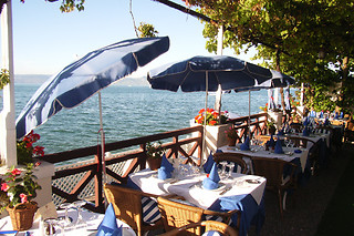 Un repas en duo à l'Hôtel Les Cygnes à Évian-les-Bains (74)