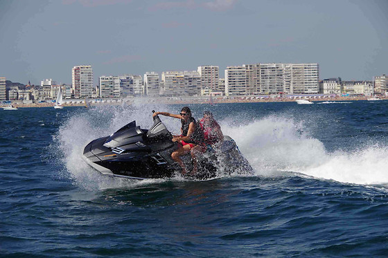 Sortie en scooter des mers pour 2 - Jet Explorer/Ouest Aventure - Talmont-Saint-Hilaire (85)