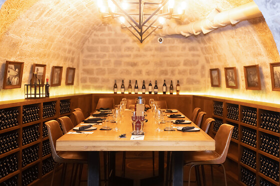 Dégustation fromages & accords improbables aux Caves du Louvre