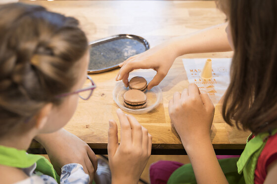Atelier macarons parent / enfant aux Galeries Lafayette - Tarif enfant