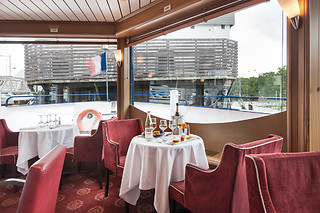 Un dîner croisière pour 2 au Capitaine Fracasse à Paris (75015)