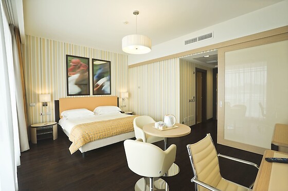 Online Booking EPS - photo 1