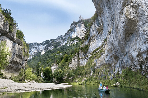 Descente en barque des Gorges du Tarn (48)