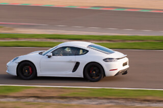 Duo Porsche Cayman S 718 / Ferrari 488 GTB (2x4 tours) sur le Circuit de l'Auxois (21)