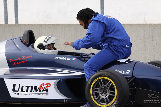 Stage de pilotage en monoplace Renault - Ultima GP - Circuit de Trappes (78)