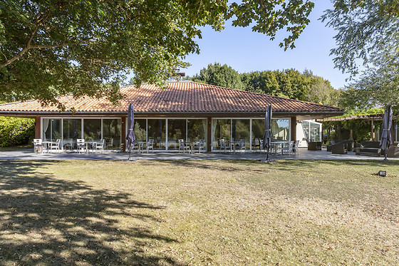 Un repas en duo aux Jardins du Lac à Trizay (17)