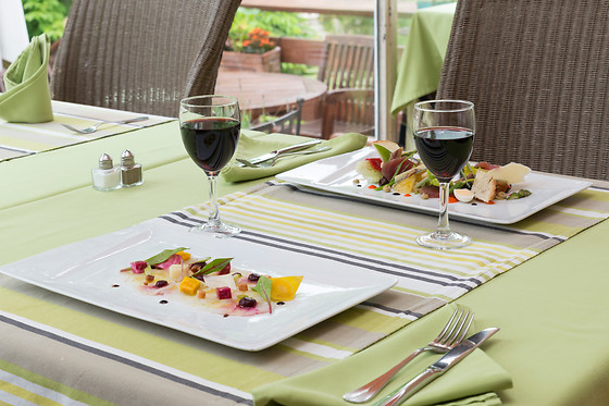 Repas en duo à l'Auberge du Manet à Montigny-le-Bretonneux (78)