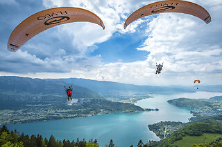 Vol Prestige en parapente au-dessus du lac d'Annecy (74)