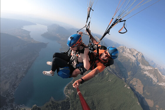 Vol Découverte en parapente au-dessus du lac d'Annecy (74)