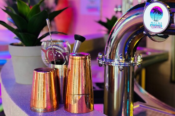 Un apéritif pour 2 au MIAMI BOULEVARD à Paris (75001)