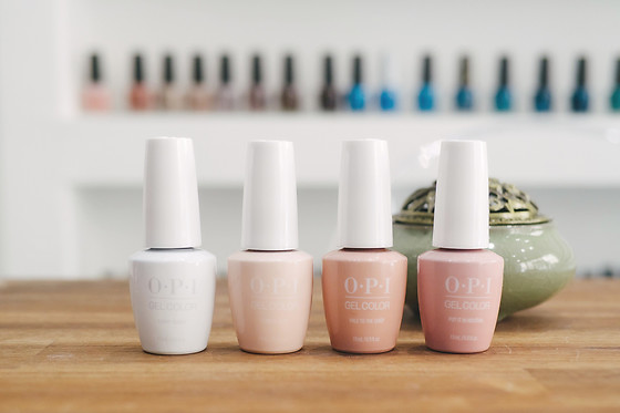 Gommage, massage et beauté des mains avec pose de vernis classique à l'Institut Menasa à Paris (75019)