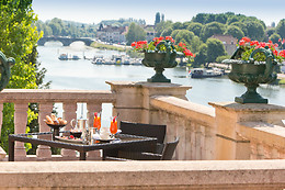 Relais & Châteaux La Cote Saint Jacques & Spa