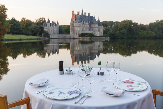 Nuit de rêve et gastronomie