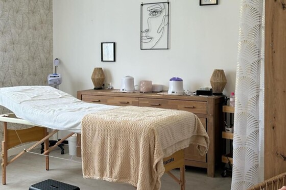 Un soin du visage, des mains et des pieds chez Elcasa Beauté à Saint-Perreux (56)