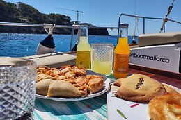 ONBOAT MALLORCA