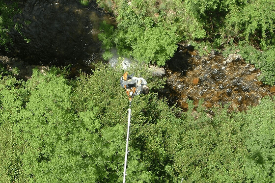 Saut à l'élastique du Pont de Bezergue (81)