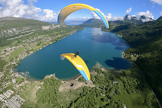 Baptême en parapente au dessus du lac d'Annecy (74) - Baptême ascendance