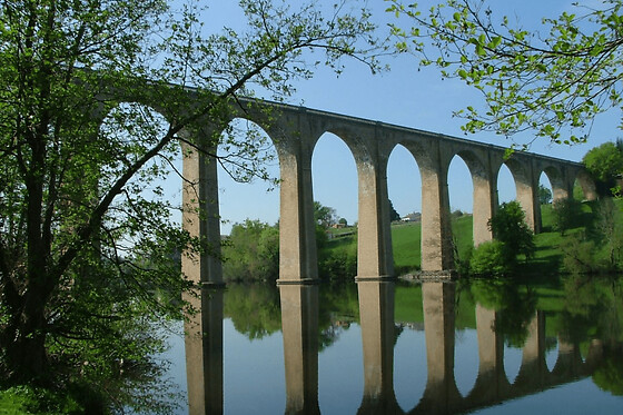 Saut à l'élastique du Viaduc de l'Isle Jourdain (86)