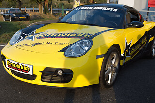 Stage Pilotage Enfant en Porsche Cayman à Trappes (78) - Porsche Cayman - 4 Tours