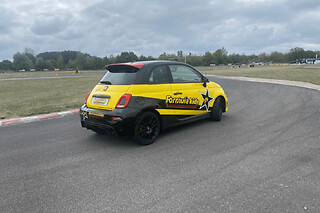 Stage de Pilotage Enfant en Fiat 500 à Trappes (78) - Fiat Abarth 500 Competizione - 2 Tours