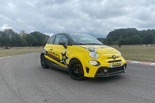 Stage de Pilotage Enfant en Fiat 500 à Nantes (44) - Fiat Abarth 500 Competizione  - 2 Tours