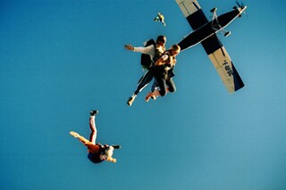 Saut en parachute en tandem - XtremDay - Estrées-Mons (80)