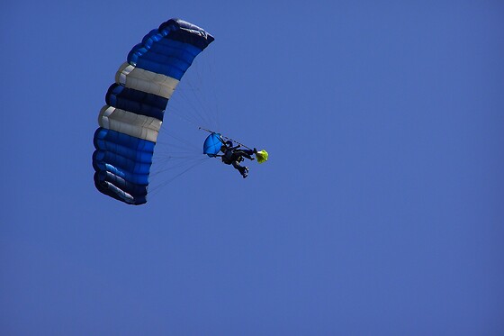 Saut en parachute - Gégé Skydive - Péronne-Saint-Quentin (80)