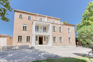 Séjour pour deux au Domaine De La Nerthe à Gignac-la-Nerthe (13)