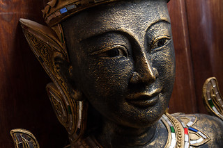 Modelage thaïlandais traditionnel chez Ban Sin Thaï à Paris (15ème)