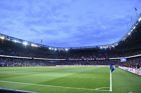 PSG Collector - Match & Stadium Tour - Duo