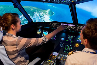 Simulateur de pilotage d'avion de ligne à Lyon - Découverte