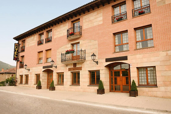 HOTEL VILLA DE VINUESA Y HOTEL REMANSO - photo 6
