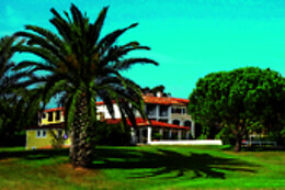 SOWELL Family Port Grimaud