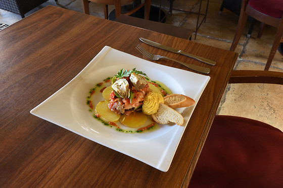 Lautraix Restaurant - photo 14