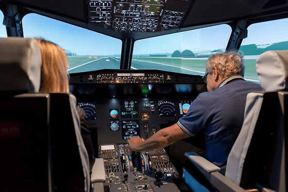 Simulateur de pilotage d'avion de ligne type A320 à Toulouse - Evasion