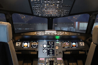Simulateur de pilotage d'avion de ligne type A320 à Toulouse - Evasion