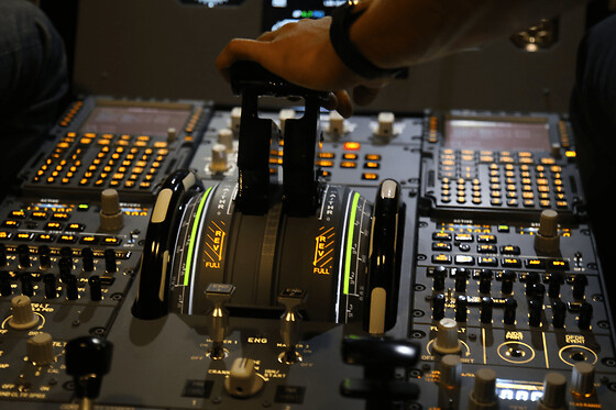 Simulateur de pilotage d'avion de ligne A320 près d'Orly (91) - Découverte