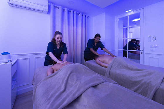 Massage du corps relaxant chez Fashion Beauty à Saint-Maur-des-Fossés (94)