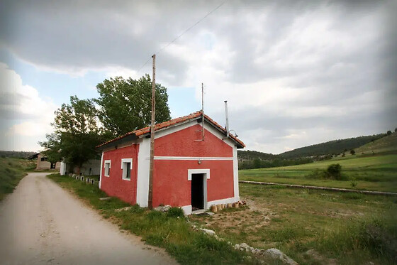 CASA RURAL LA ESTACIÓN DEL RIO LOBOS - photo 1