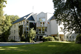 HOTEL THE ORIGINALS ORLÉANS SUD PARC