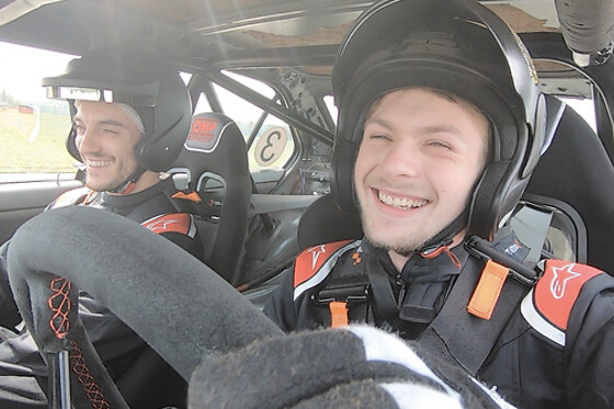 Session de pilotage drift et gymkhana - Stunt Guys - Ferté-Gaucher (77)