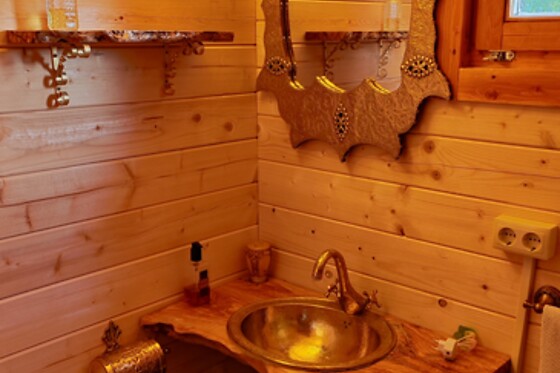 REFUGIO DE MADERA ESTILO ÁRABE - photo 12