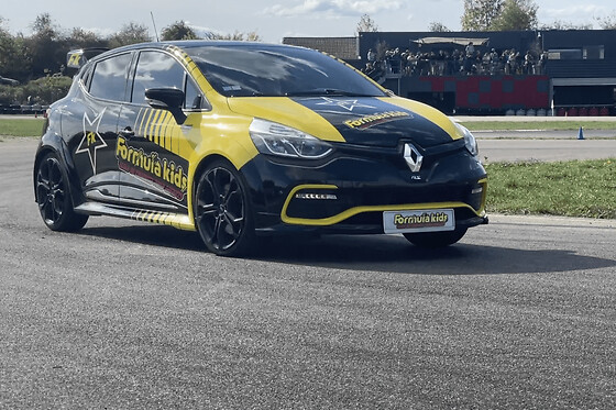 Stage de Pilotage Enfant en Clio IV RS à Orléans (45) - Clio IV RS - 10  Tours