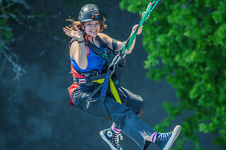 Saut pendulaire sur corde au Viaduc de la Souleuvre (14) - Saut solo